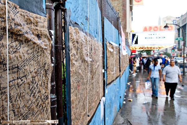 Michael Jackson Fans at the Apollo